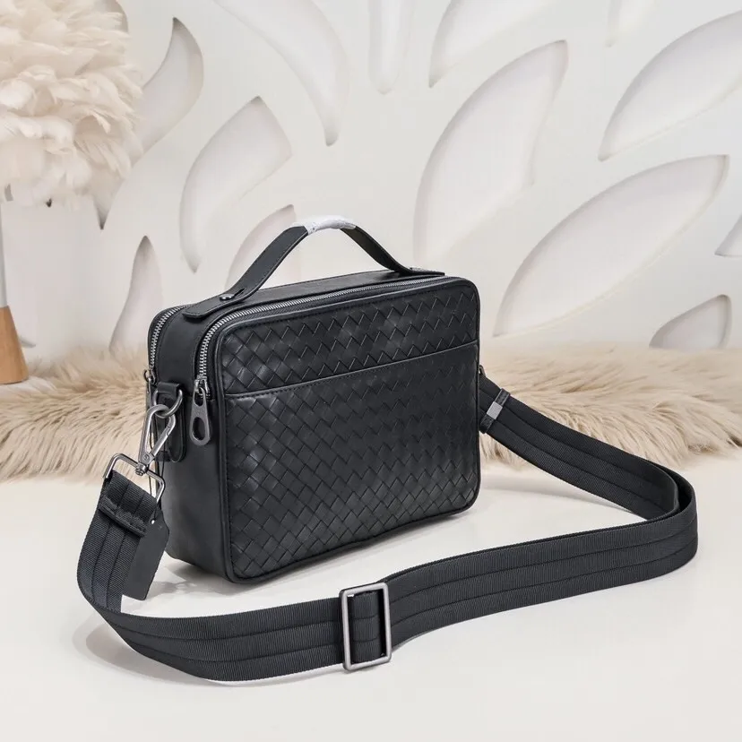 All categories 💚 Top version men’s bags 💚 BV 2024 new BV crossbody bag